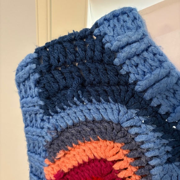 Farm Rio rainbow waves vest - Picture 6 of 6